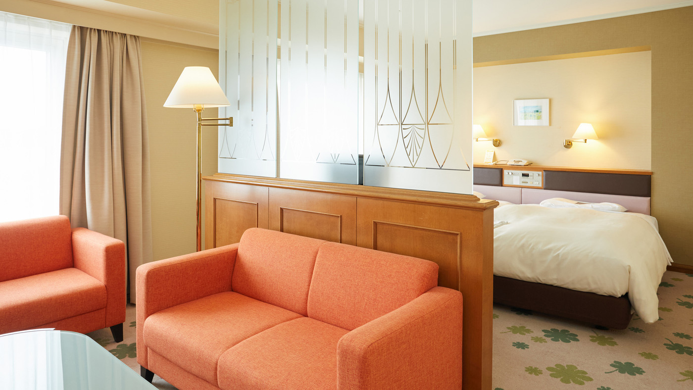 福井駅西口から徒歩約7分3913540