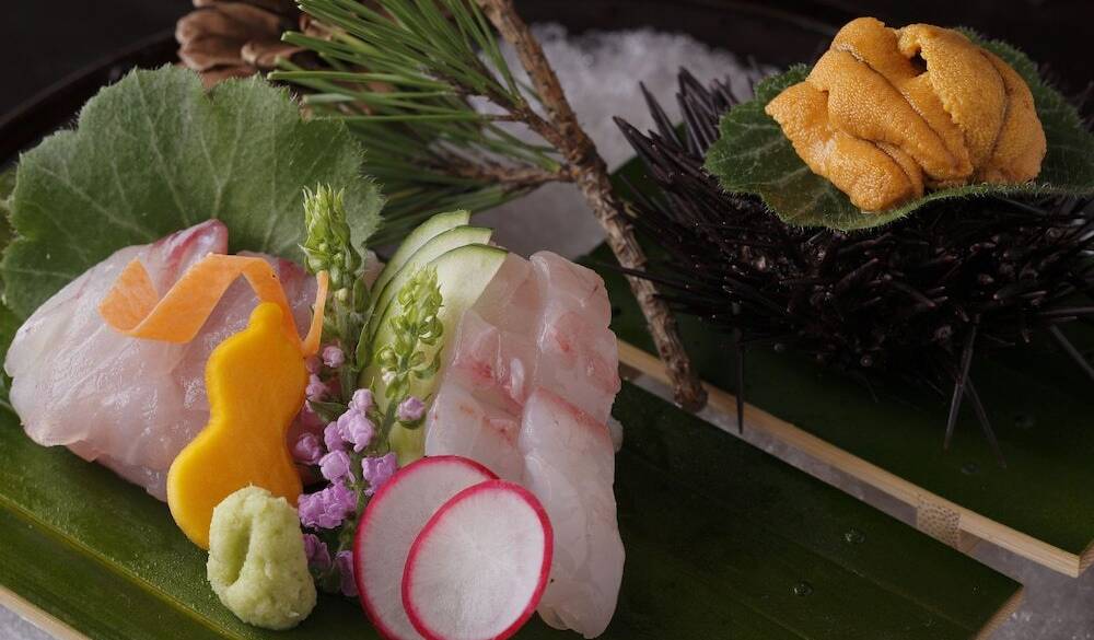 個室の食事処で
丹後の幸をいただく / 5