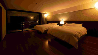 グランド スイート ダブルベッド 2 台 禁煙 シティビュー