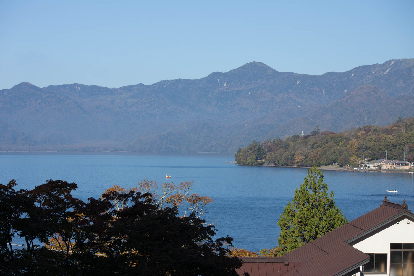 「星野リゾート 界 日光」その他 817487 客室から見た中禅寺湖