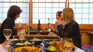 ロビーラウンジ / 3