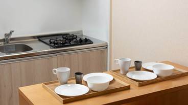 客室内のダイニングエリア / 17