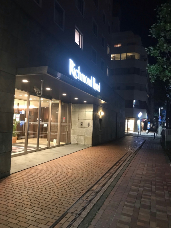 お洒落な馬車道沿い