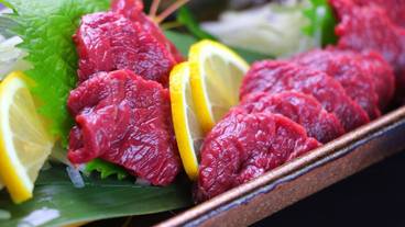 食事・飲み物 / 3