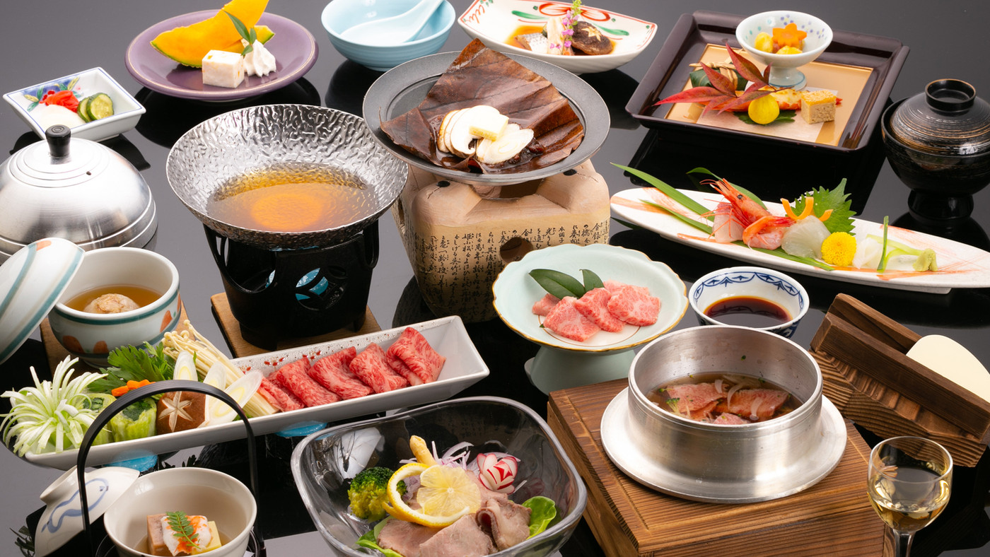 15.四季折々の風景が楽しめる露天風呂「望川館」3498639