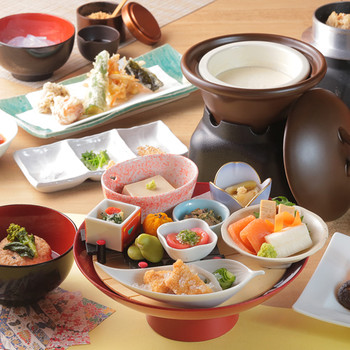 おしゃれな宿で禅の世界を体験できる!心を整えリフレッシュ4260356