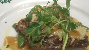 食事・飲み物 / 6