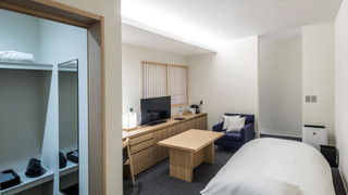 デラックスダブルルーム　リビング付き