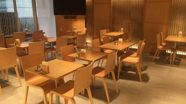 朝食スペース / 14