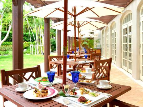 ザ・ナハテラス / 2