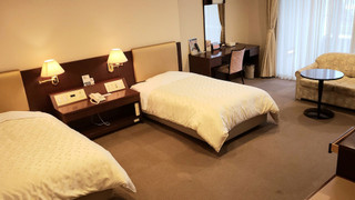 ユニバーサル　ルーム　禁煙