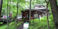 山梨の高原リゾート「萌木の村」でスイーツ食べて癒されよう