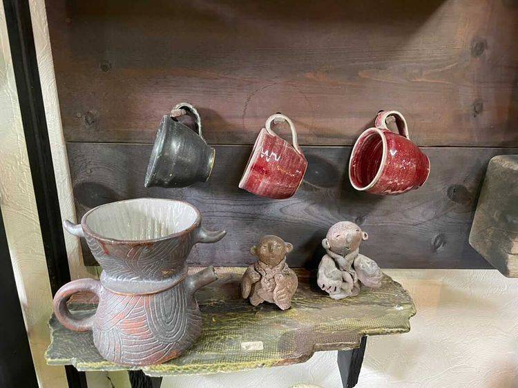 陶芸体験で
お皿を製作 / 2