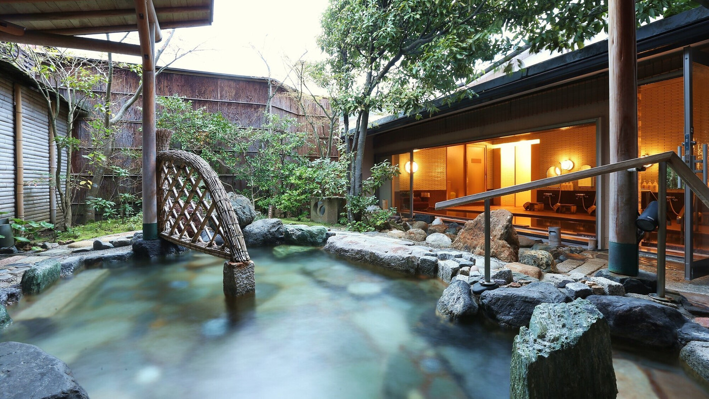 名物松葉ジュースも。体にやさしい朝食が嬉しい和モダン宿4068171