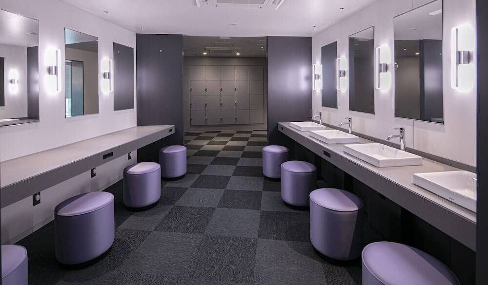 大浴場パウダールーム / 5