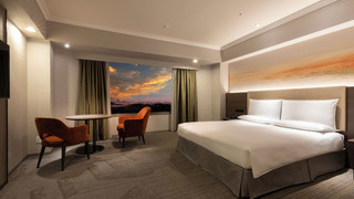 Superior Deluxe Queen