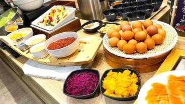 朝食ビュッフェ / 11