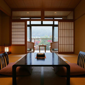 2. 静寂とまごころの宿　七重八重3844840