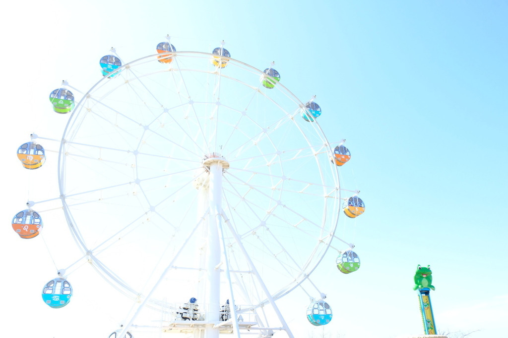 7. 癒しあり、レジャーあり♪ 大人も遊べる無料の公園「海の手公園 ソレイユの丘」3924289