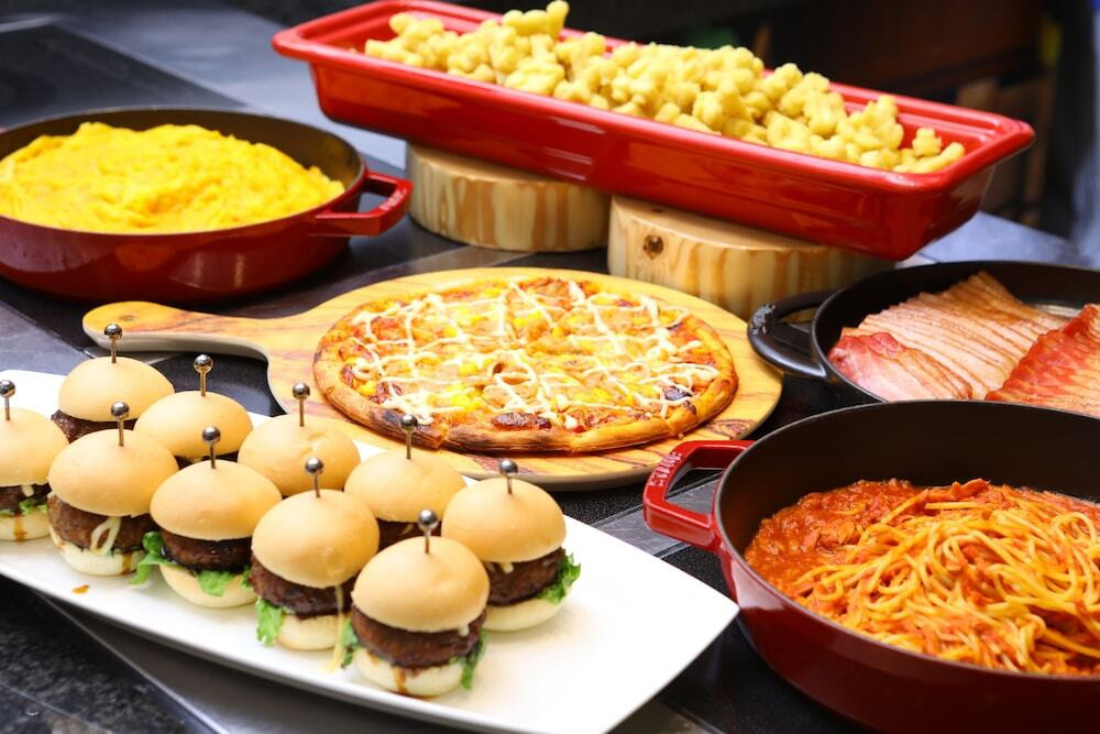 朝食ビュッフェ