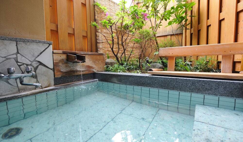 貸切風呂_清泉 / 5