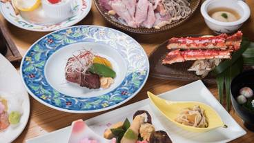 食事・飲み物 / 19