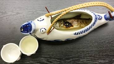 旅館のお食事処 / 14