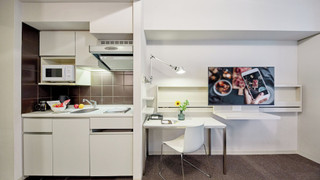 エグゼクティブ スタジオ シングルベッド 2 台