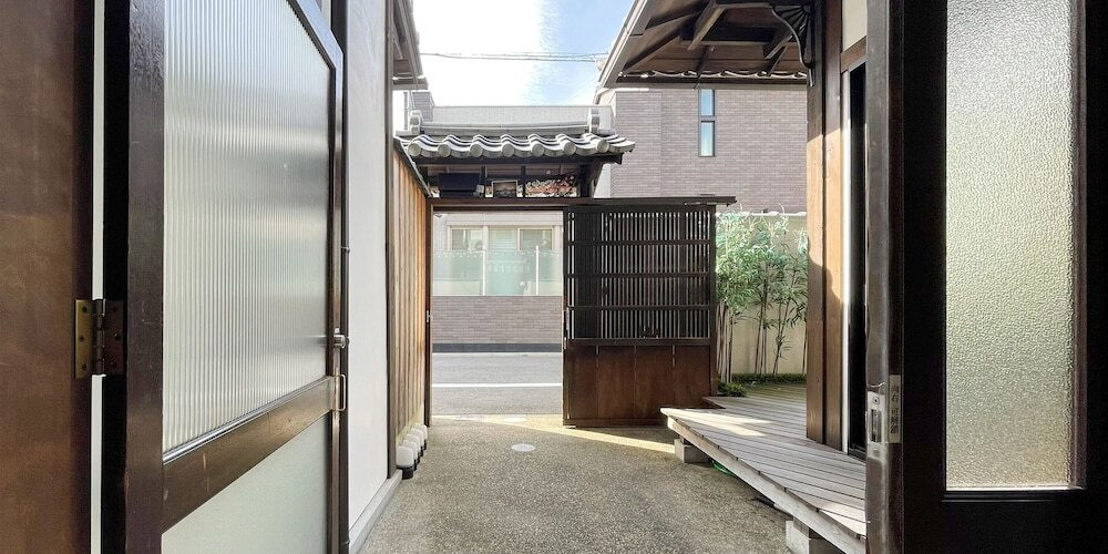 施設の入り口