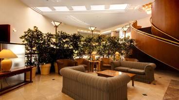 ロビーラウンジ / 5