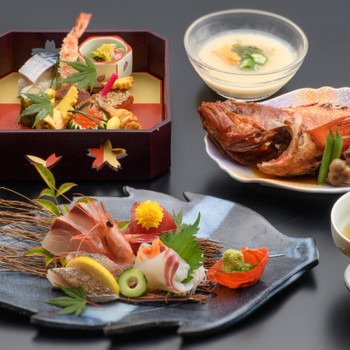  竹林と渓流に囲まれた純和風の温泉宿3934162