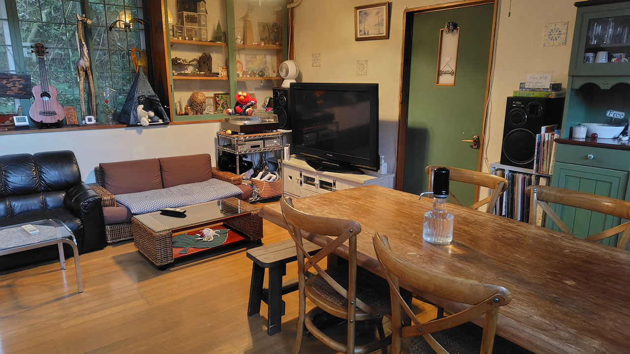 こういうの見るとゲストハウスだなと感じます。