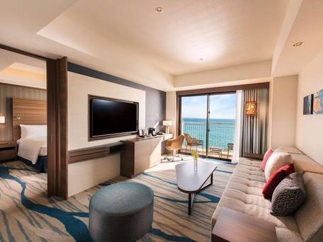 ダブルツリーbyヒルトン沖縄北谷リゾート / 4