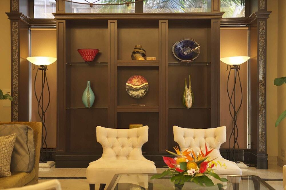 ロビー応接スペース