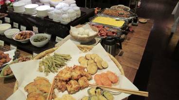 食事・飲み物 / 4