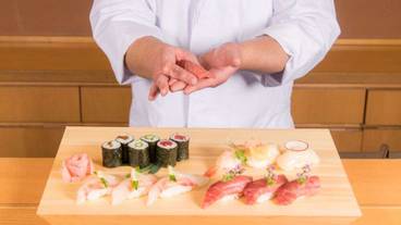 食事・飲み物 / 11