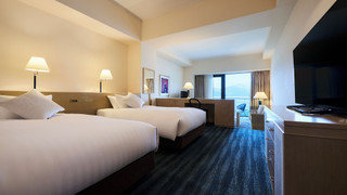 ジュニア スイート バルコニー付 レイクビュー 禁煙