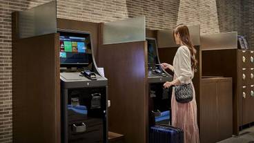 チェックイン / チェックアウト キオスク / 1