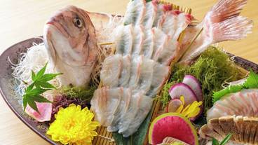 食事・飲み物 / 3