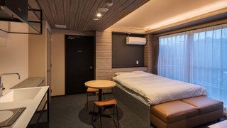 キッチン付きスイートルーム　ダブルベッド2台