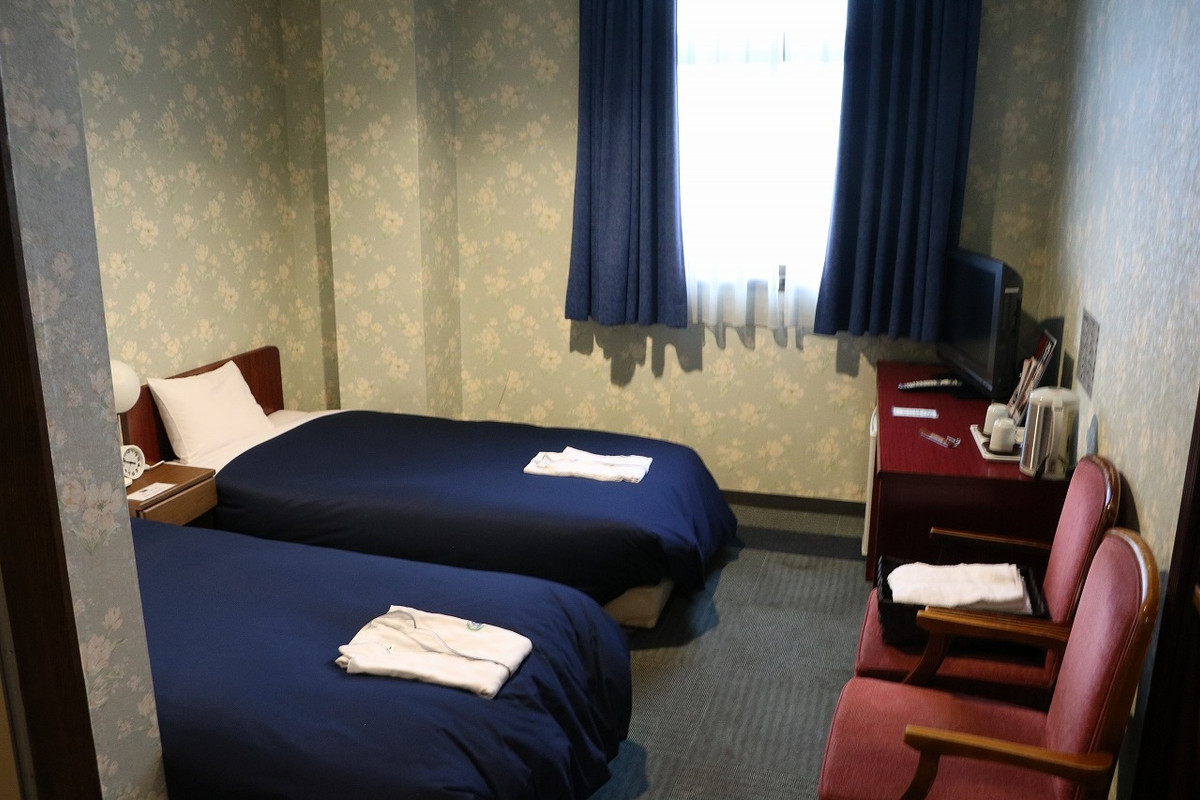 ツインルームの客室です