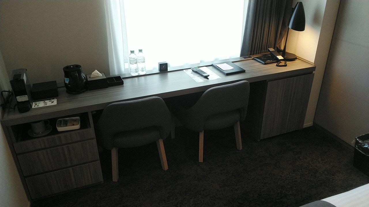 窓は大きめです。