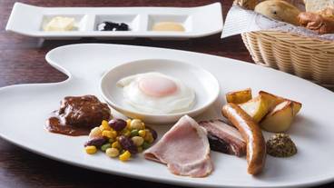 食事・飲み物 / 1