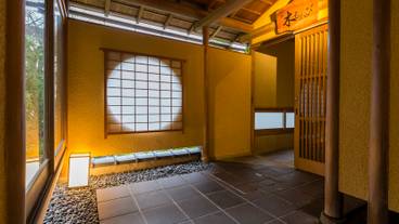 ｢別邸木もれび｣の入口 / 18