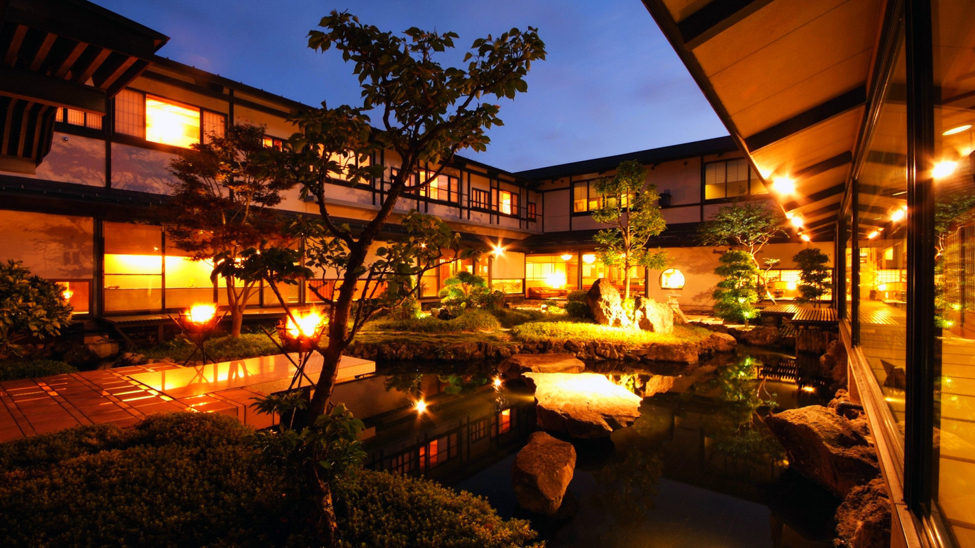 城崎温泉 かがり火の宿 大西屋水翔苑(キノサキオンセン カガリビノヤド オオニシヤスイショウエン) / 1