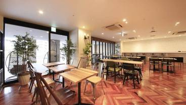 ロビーラウンジ / 4