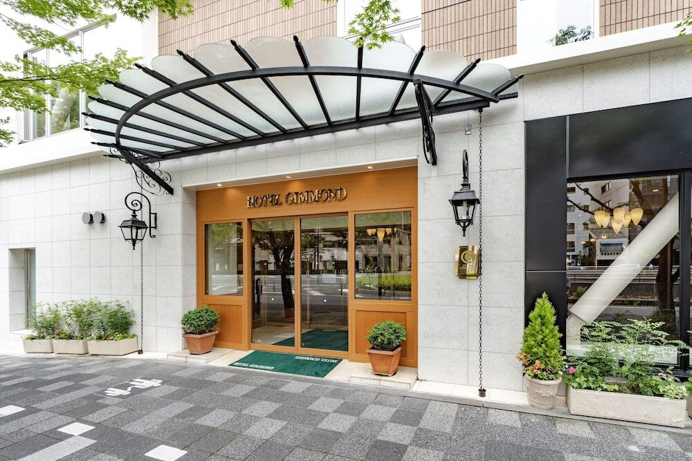 施設の正面