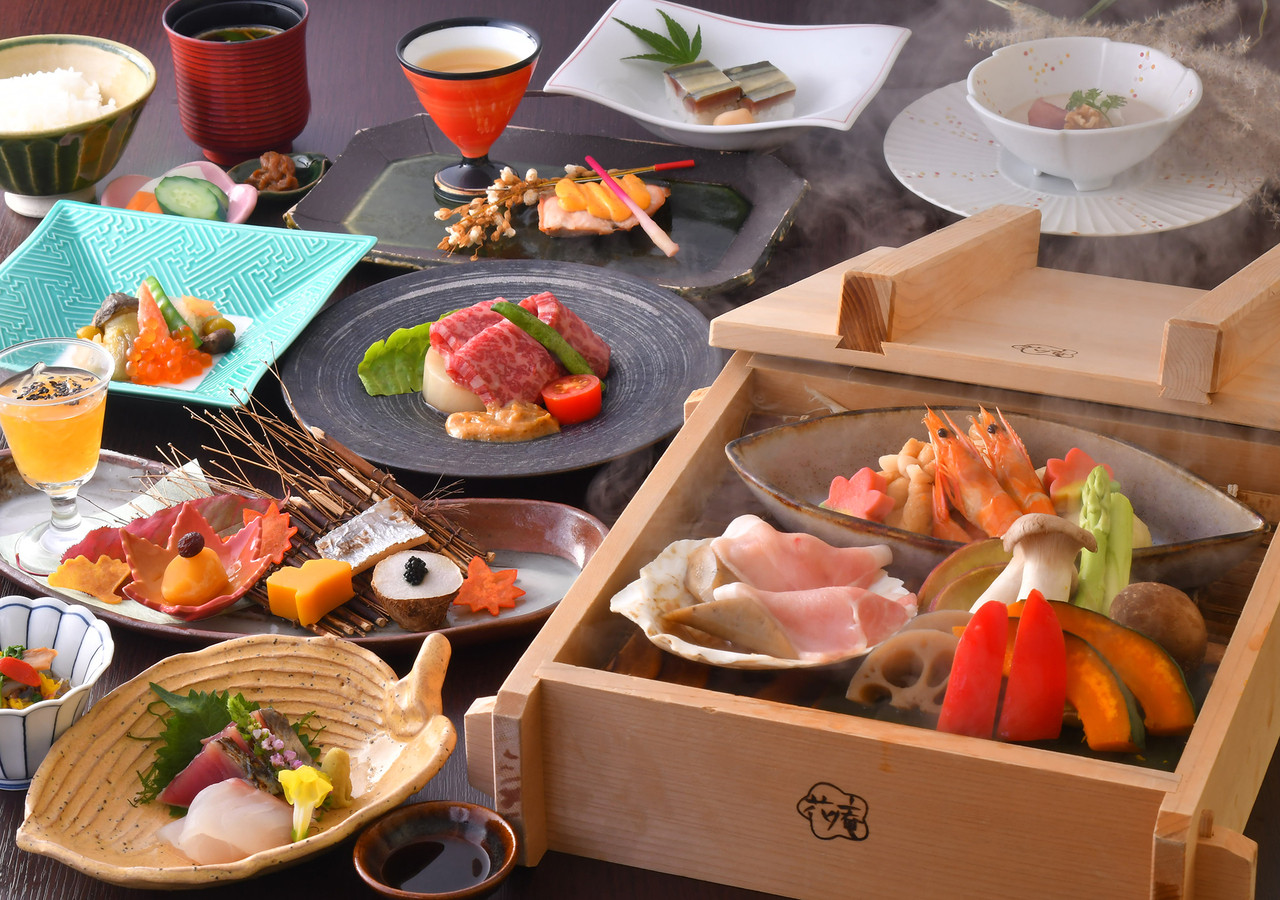 2種類の源泉温泉が楽しめる絶景宿3527306