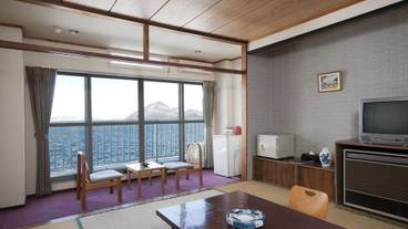 リビング エリア / 4