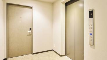 エレベーター / 1